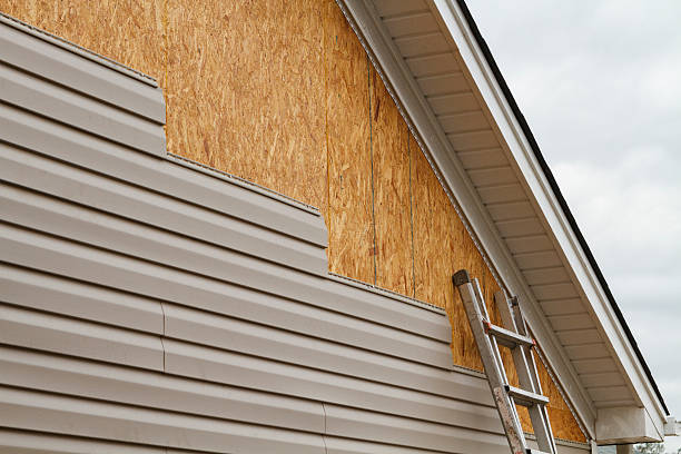 24/7 Emergency Siding Repair experts in Nashville, NC